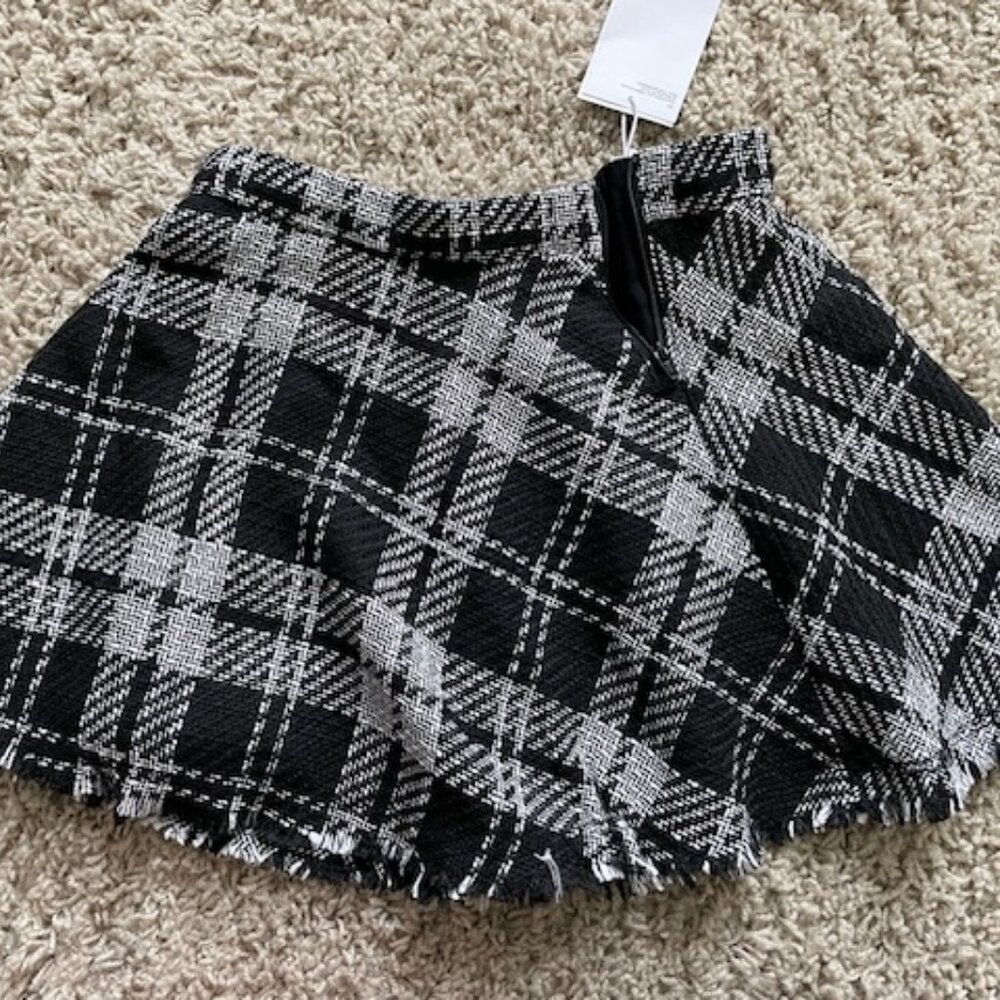 H&M Black & Gray Plaid Girl's Skirt - Size 6 NWT
